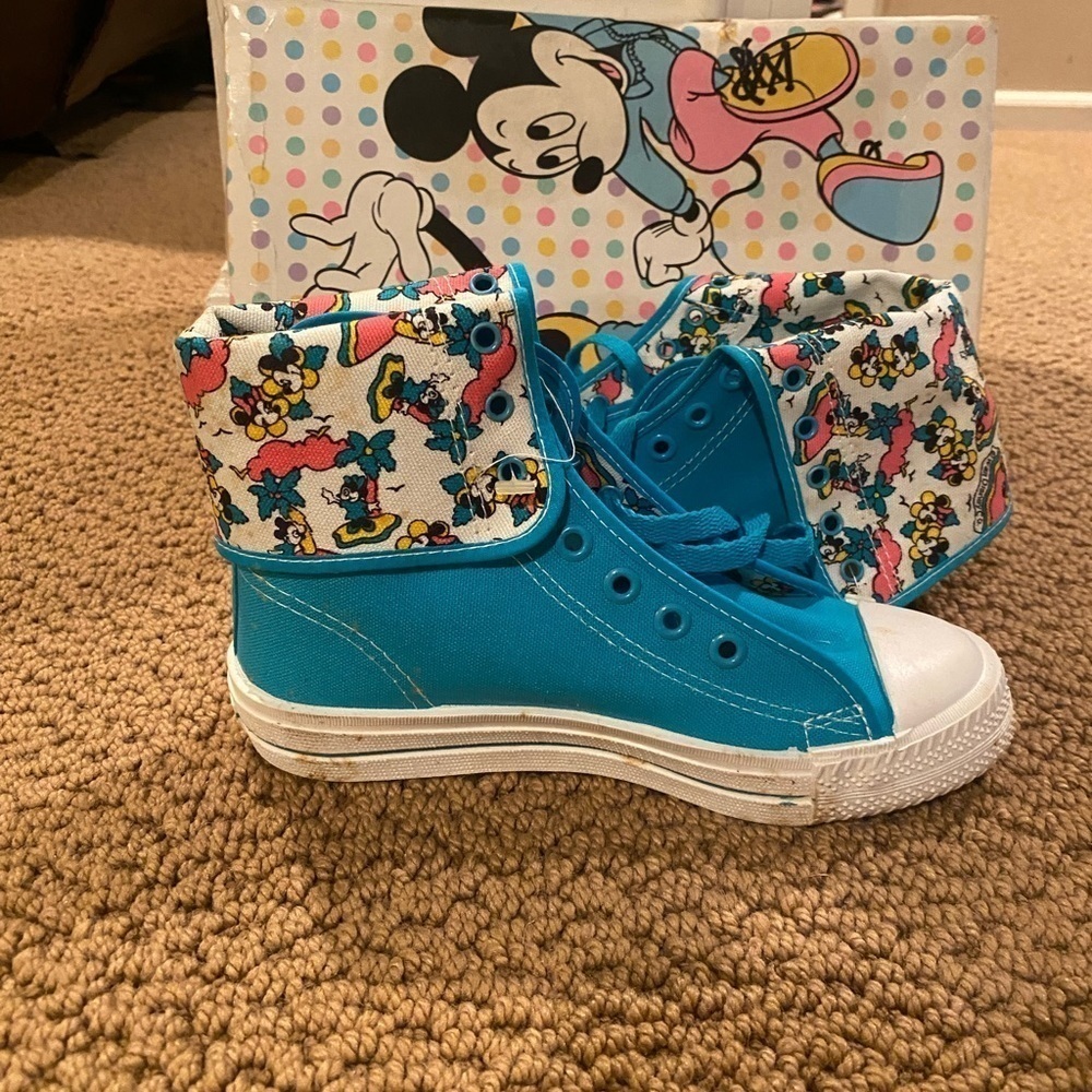 💥 Vintage Mickey & Minnie Mouse X Laced Floral Converse Shoes - Picture 3 of 9